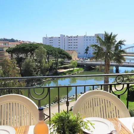 Appartement Port Marine *